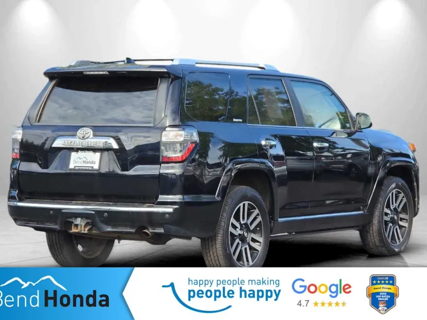 2016 Toyota 4Runner Limited photo 1