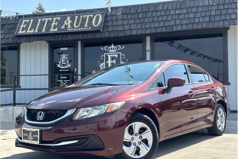 2014 Honda Civic LX photo 1