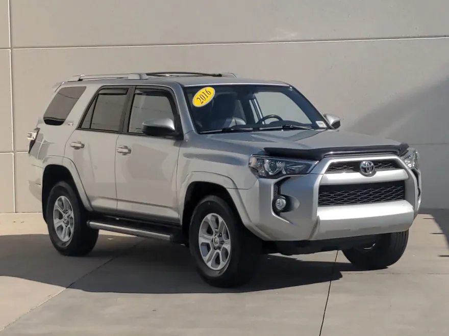 2016 Toyota 4Runner TRD Pro photo 1