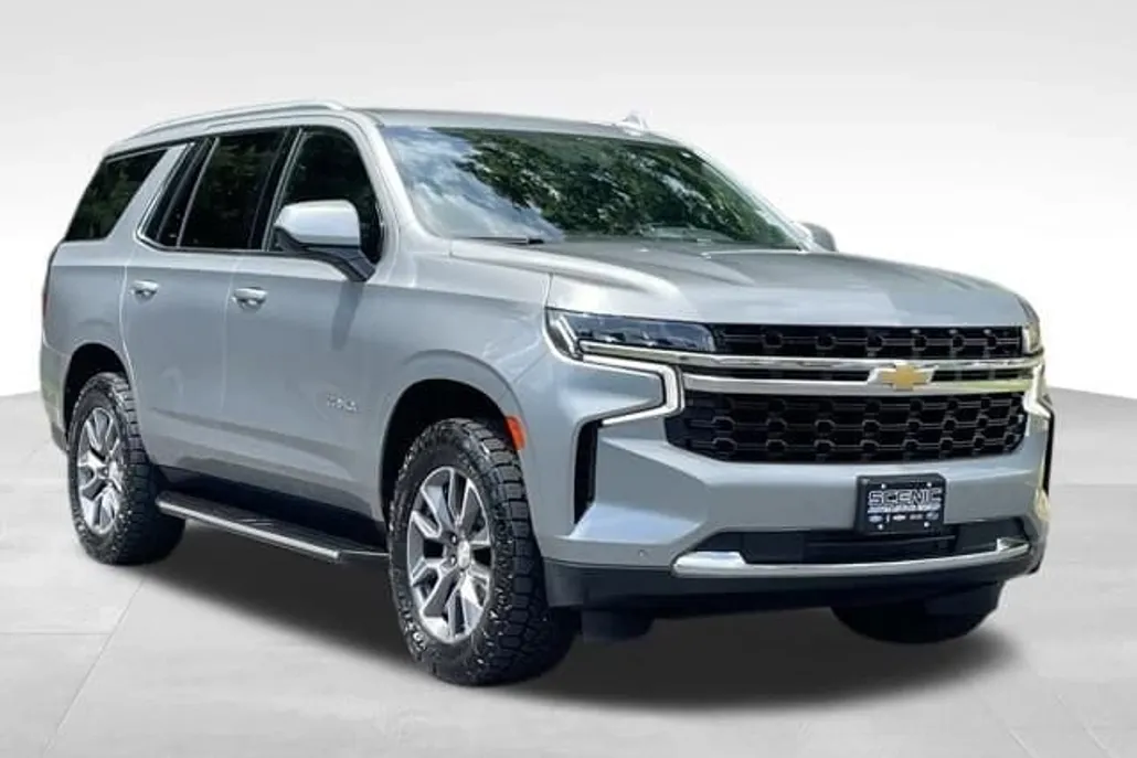 2023 Chevrolet Tahoe LS photo 1