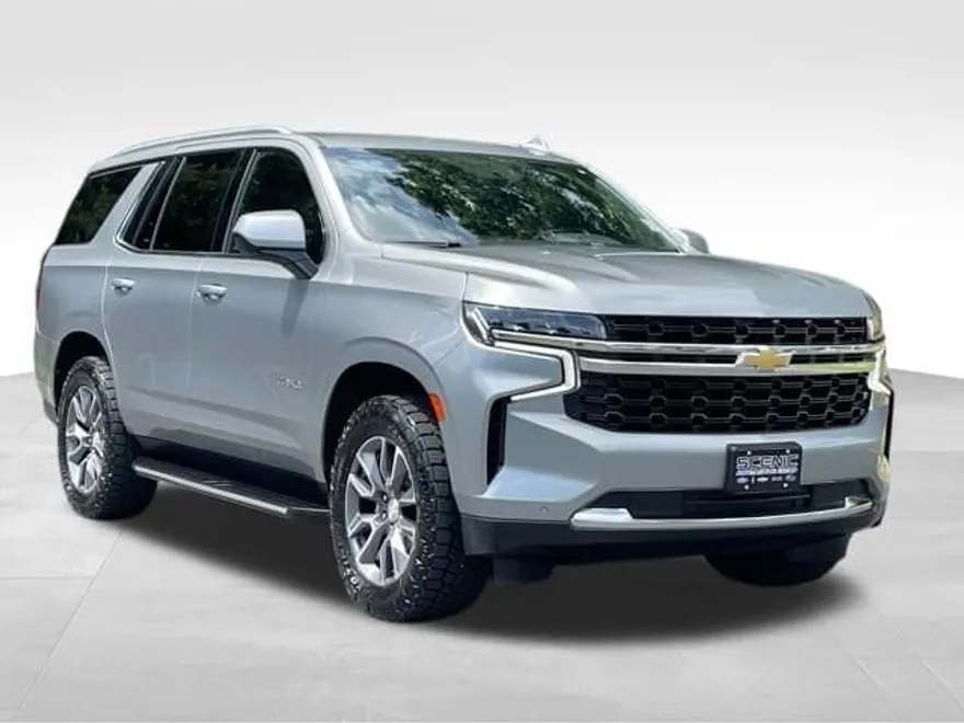 2023 Chevrolet Tahoe LS photo 1