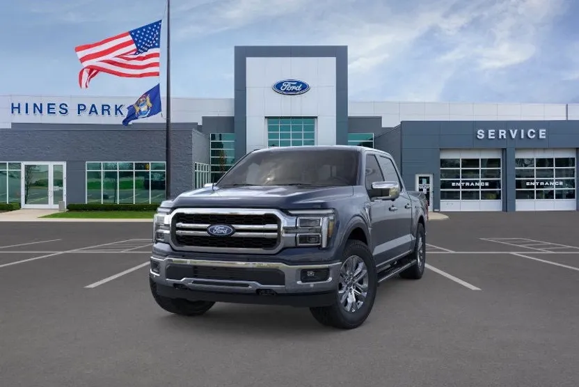 2025 Ford F-150 Lariat photo 1