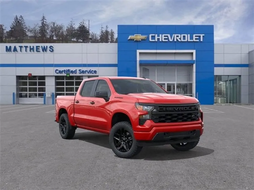 2025 Chevrolet Silverado 1500 Custom photo 1