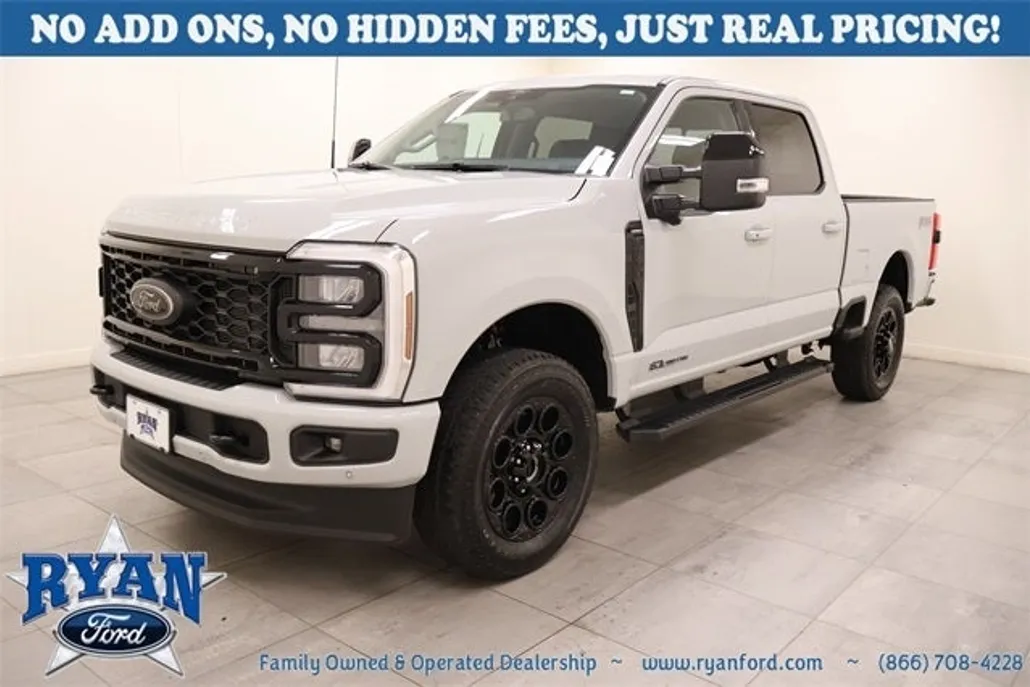 2025 Ford F-250 Lariat photo 1