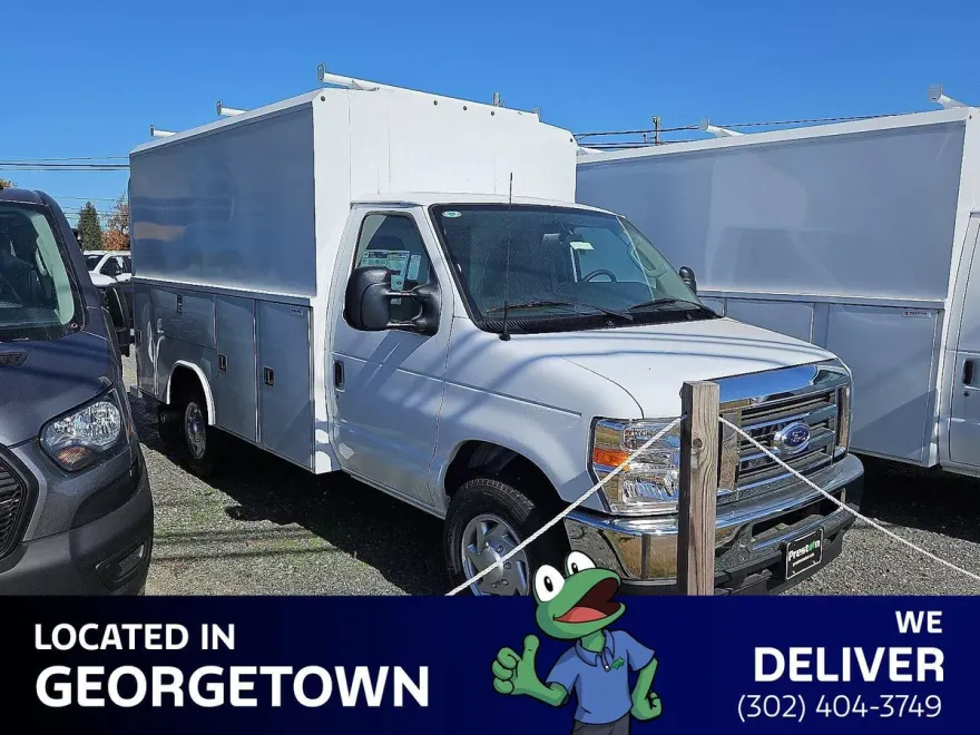 2024 Ford E-350 photo 1