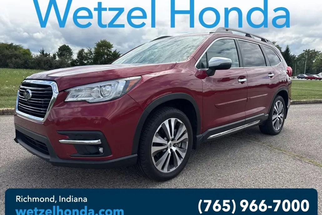 2022 Subaru Ascent Touring photo 1