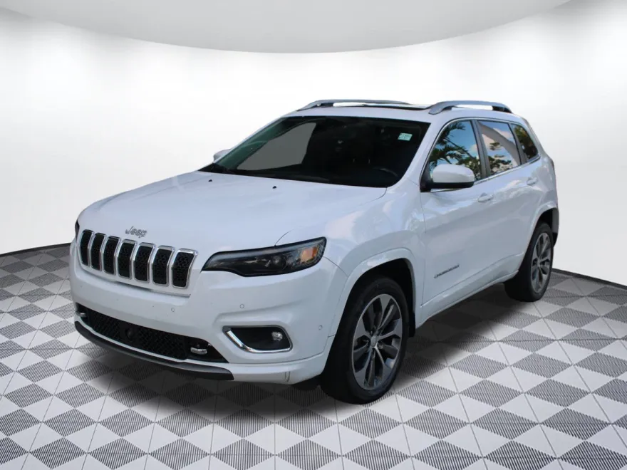 2019 Jeep Cherokee Overland photo 1