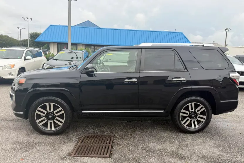 2016 Toyota 4Runner Limited Sport photo 1