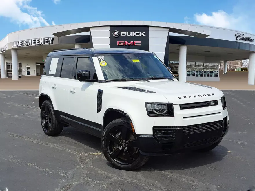 2024 Land Rover Defender X-Dynamic SE photo 1