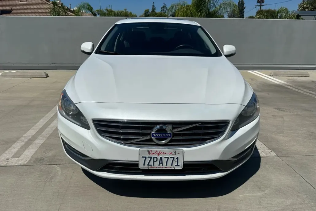 2017 Volvo S60 T5 Inscription photo 1