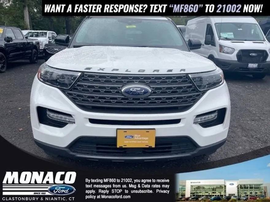 2023 Ford Explorer XLT photo 1