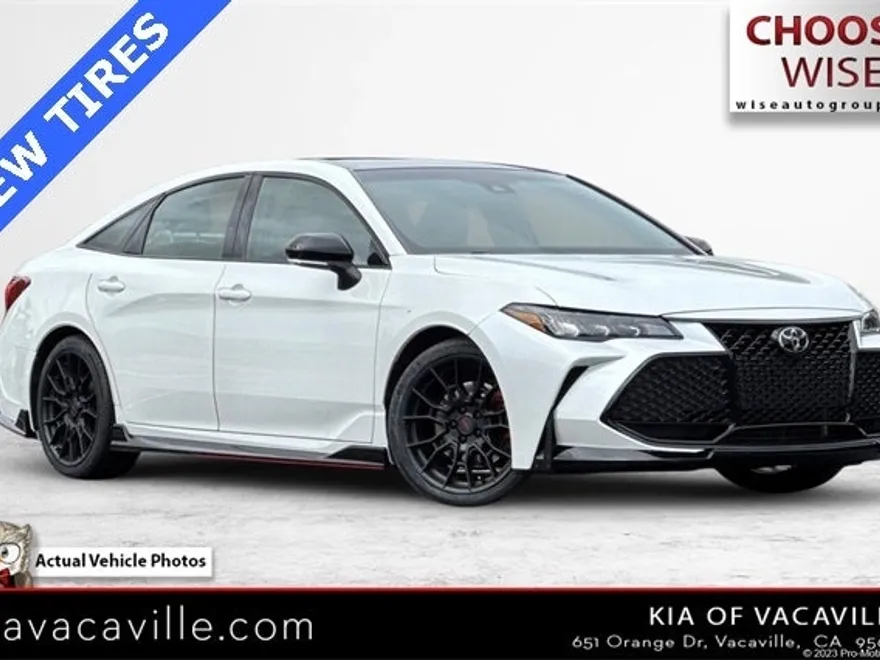 2021 Toyota Avalon TRD photo 1