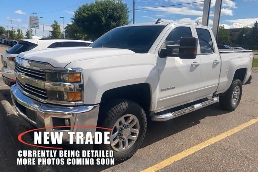 2018 Chevrolet Silverado 2500HD LT photo 1