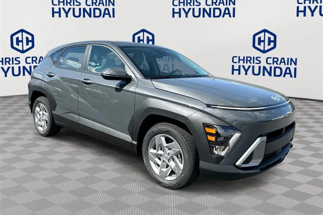 2026 Hyundai Kona SE photo 1