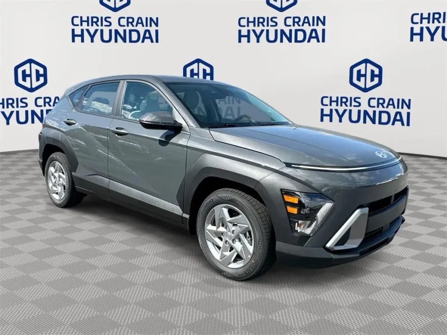 2026 Hyundai Kona SE photo 1