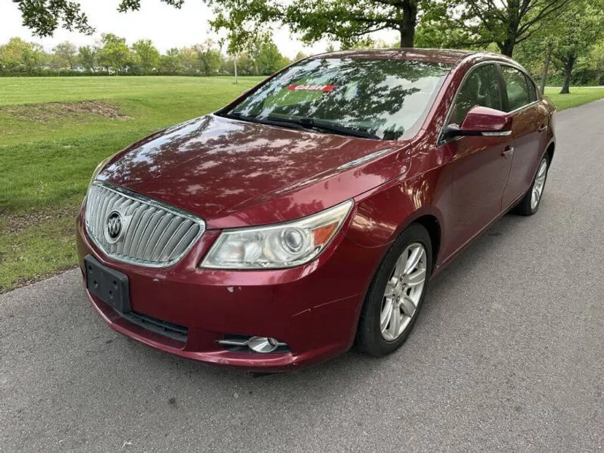 2010 Buick LaCrosse CXL photo 1