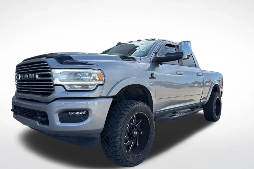 2020 Ram 2500 Laramie photo 1