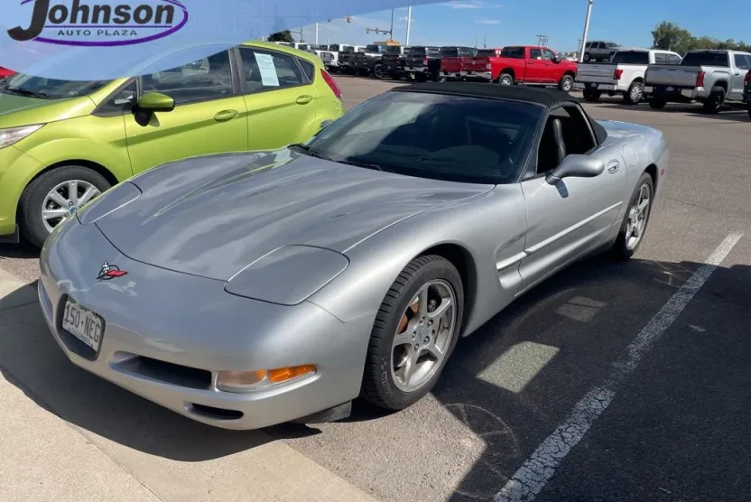 2004 Chevrolet Corvette Base Convertible photo 1