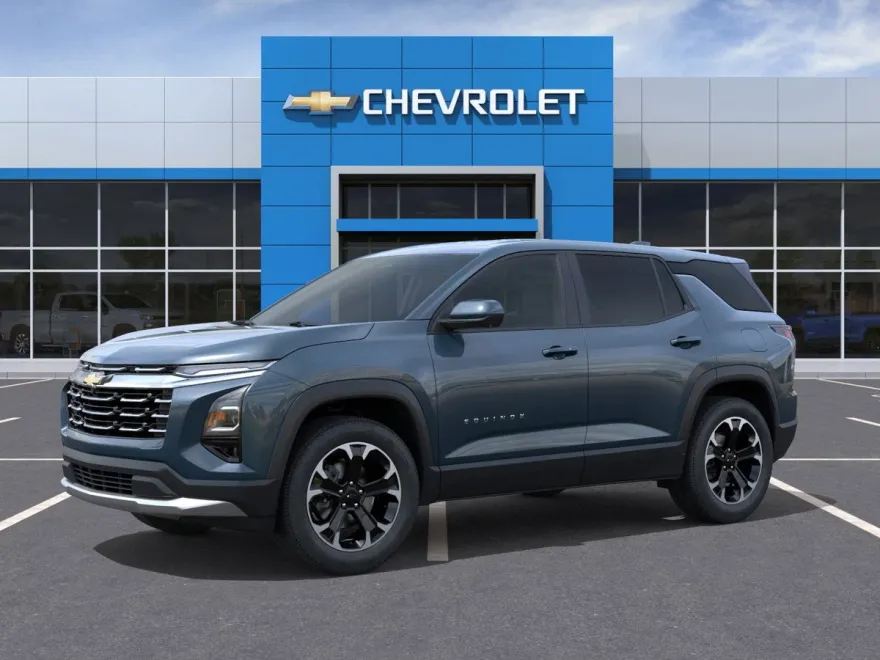 2026 Chevrolet Equinox LT photo 1