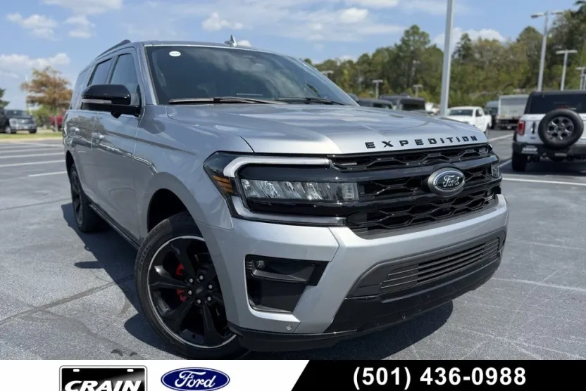 2024 Ford Expedition Limited photo 1