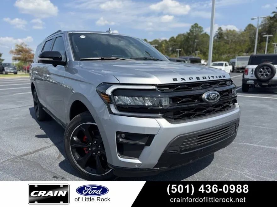 2024 Ford Expedition Limited photo 1