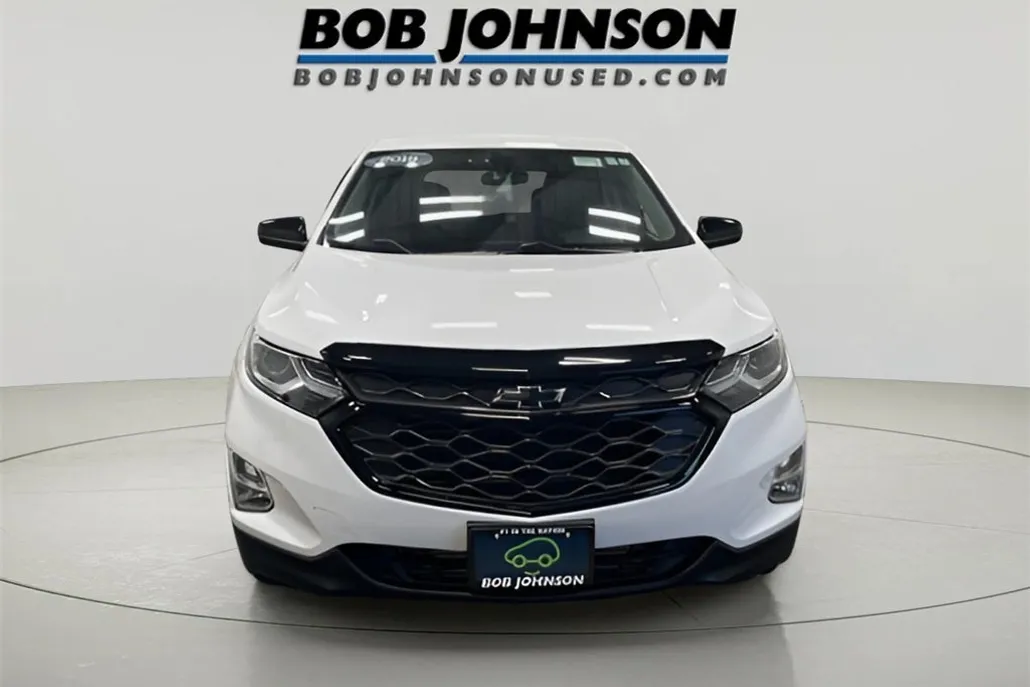 2019 Chevrolet Equinox LT photo 1