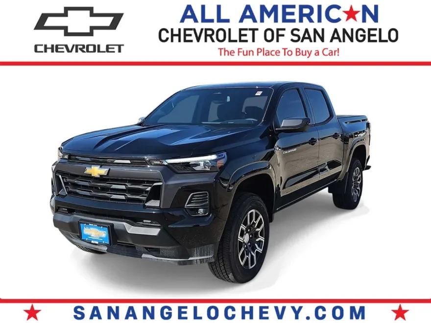 2024 Chevrolet Colorado LT photo 1