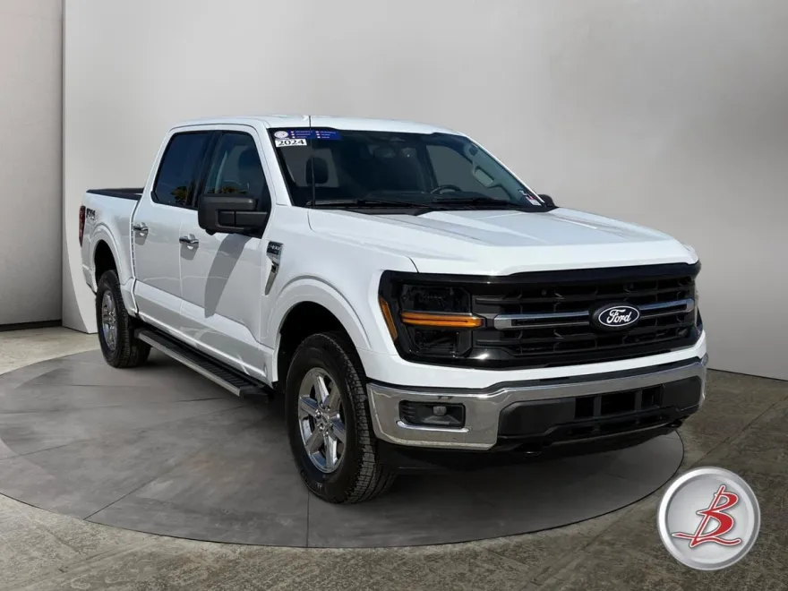 2022 Chevrolet Silverado Trail Boss LT photo 1