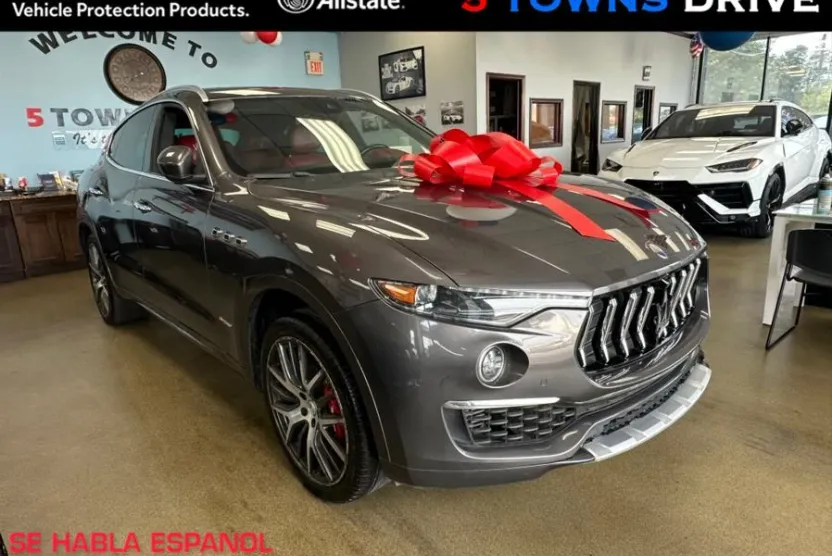 2021 Maserati Levante GranLusso photo 1