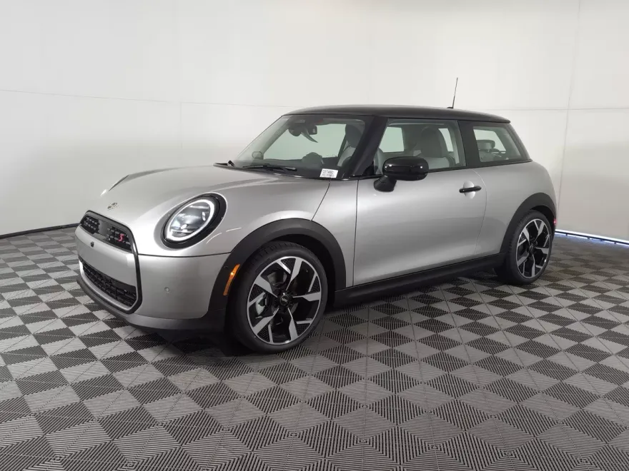 2026 Mini Cooper S 2 Door Iconic photo 1