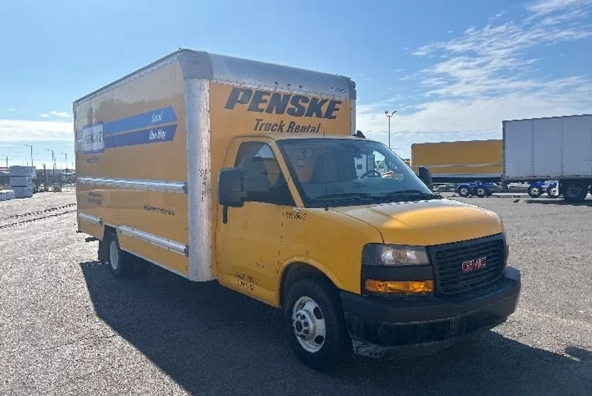 2021 Gmc Savana 3500 Cutaway photo 1