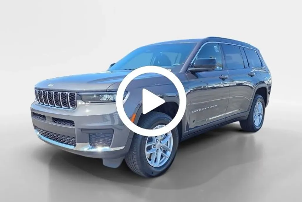 2025 Jeep Grand Cherokee Laredo X photo 1