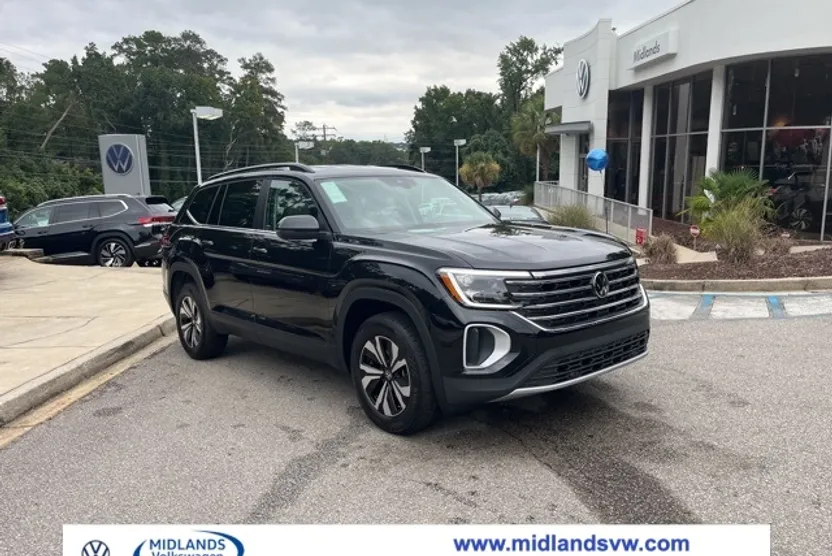 2026 Volkswagen Atlas SE photo 1