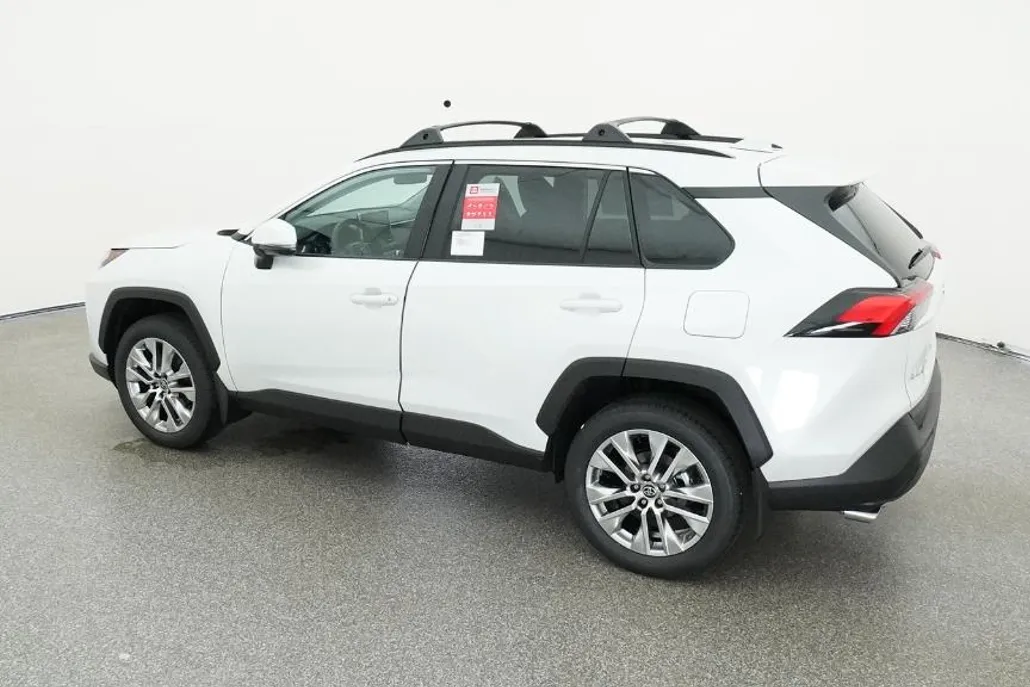 2025 Toyota RAV4 XLE Premium photo 1