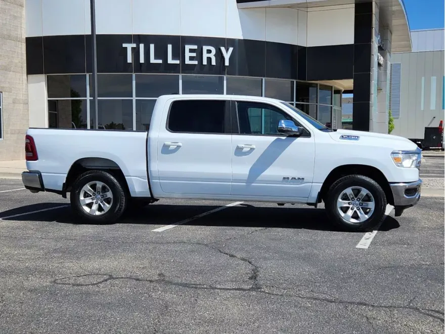 2024 Ram 1500 Laramie photo 1