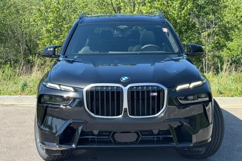 2026 Bmw X7 M60i photo 1