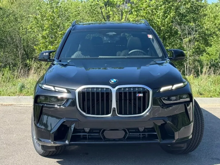 2026 Bmw X7 M60i photo 1