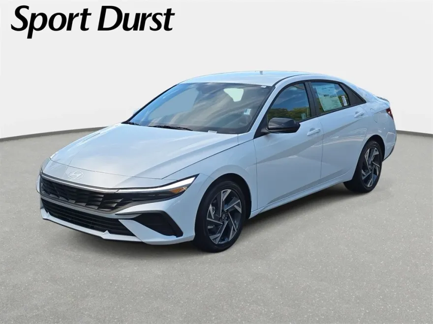 2025 Hyundai Elantra SEL Sport photo 1