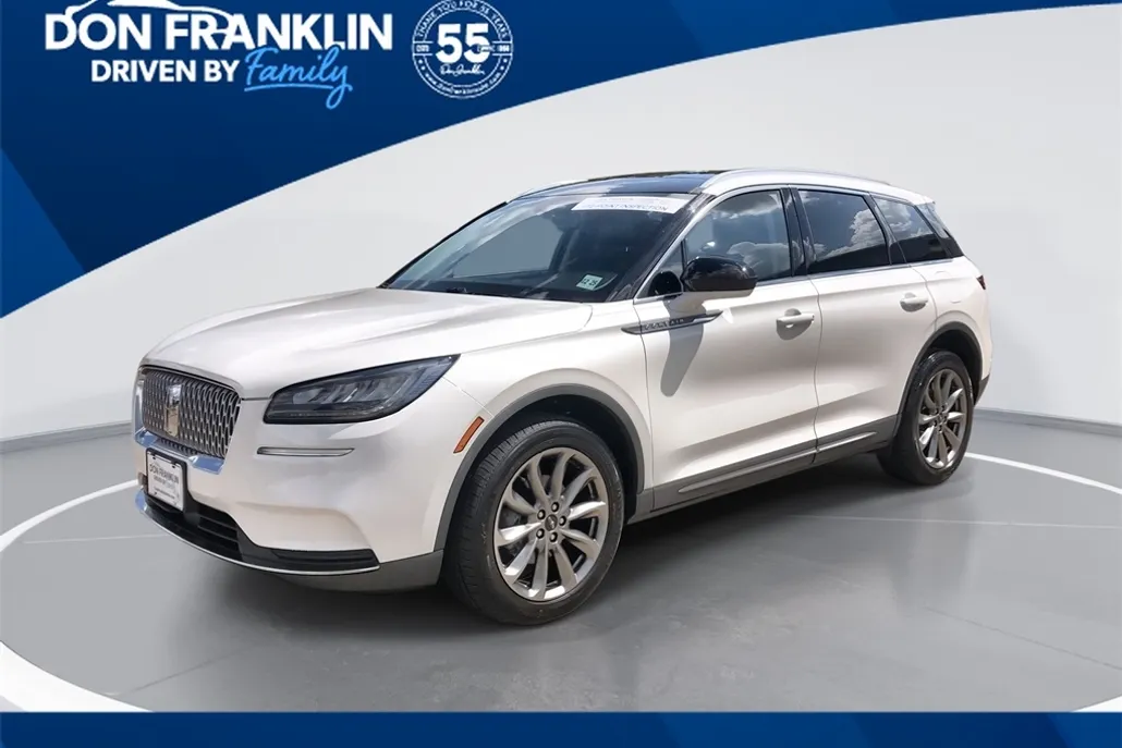 2021 Lincoln Corsair Standard photo 1