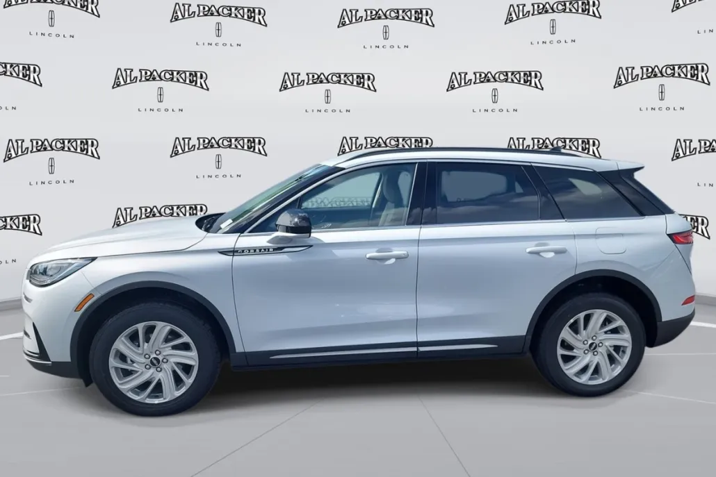 2026 Lincoln Corsair Premiere photo 1
