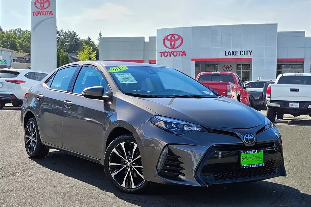 2017 Toyota Corolla XLE XSE Special Edition photo 1