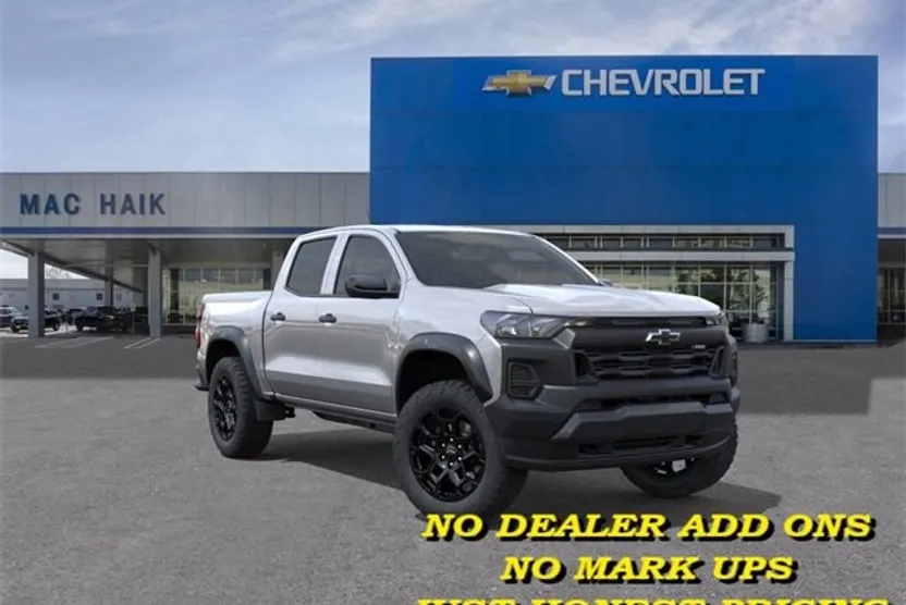 2026 Chevrolet Colorado Trail Boss photo 1