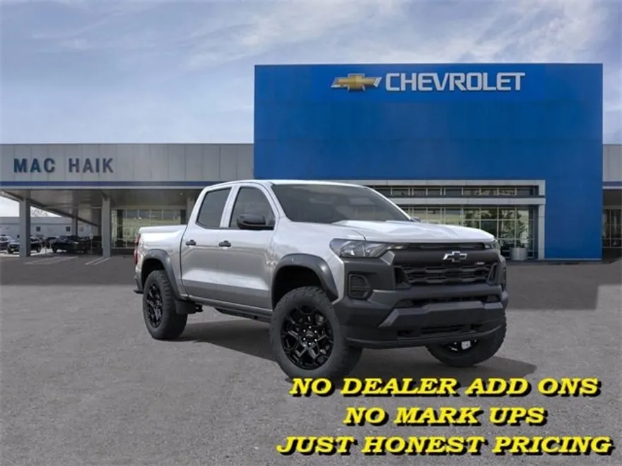 2026 Chevrolet Colorado Trail Boss photo 1