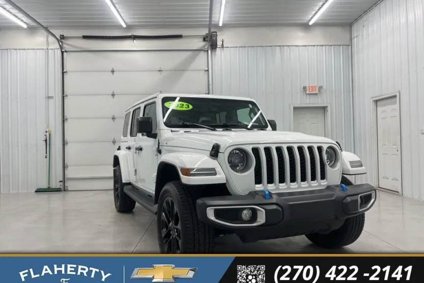 2023 Jeep Wrangler 4xe Sahara photo 1