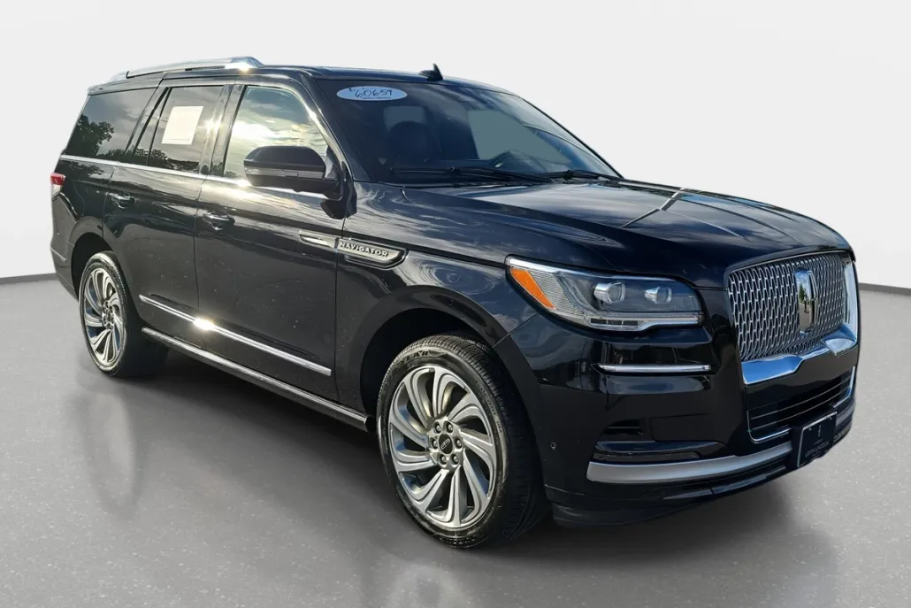 2023 Lincoln Navigator Reserve photo 1