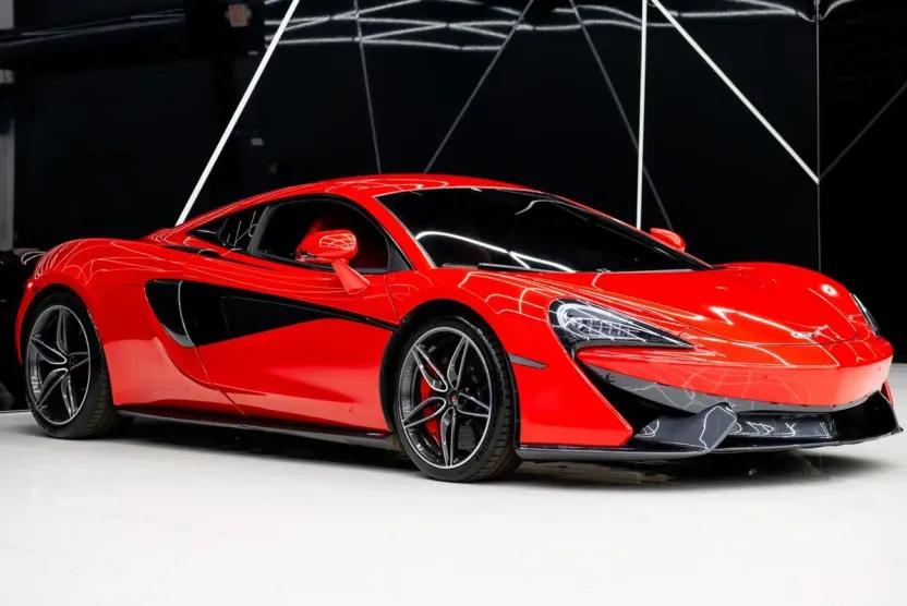 2017 Mclaren 570S photo 1