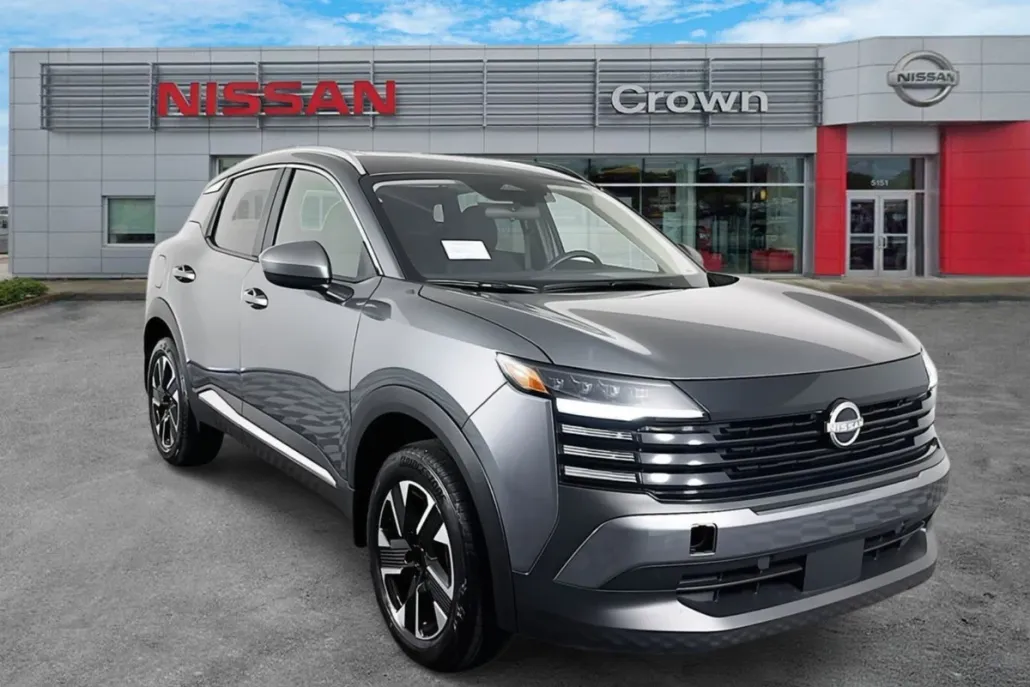2025 Nissan Kicks SV photo 1