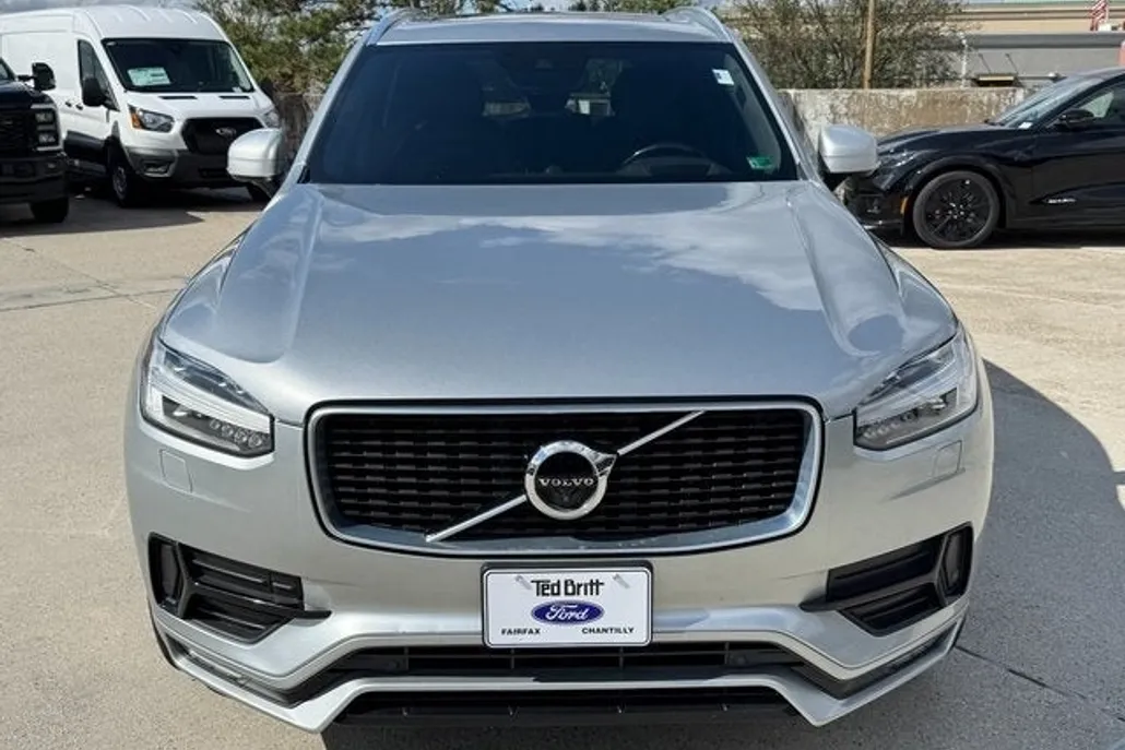 2019 Volvo XC90 T6 R-Design photo 1