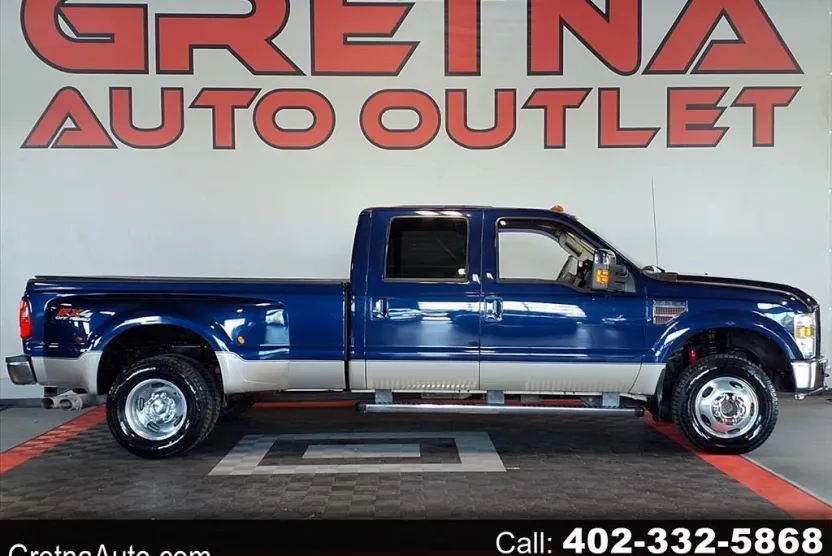 2010 Ford F-350 Lariat photo 1