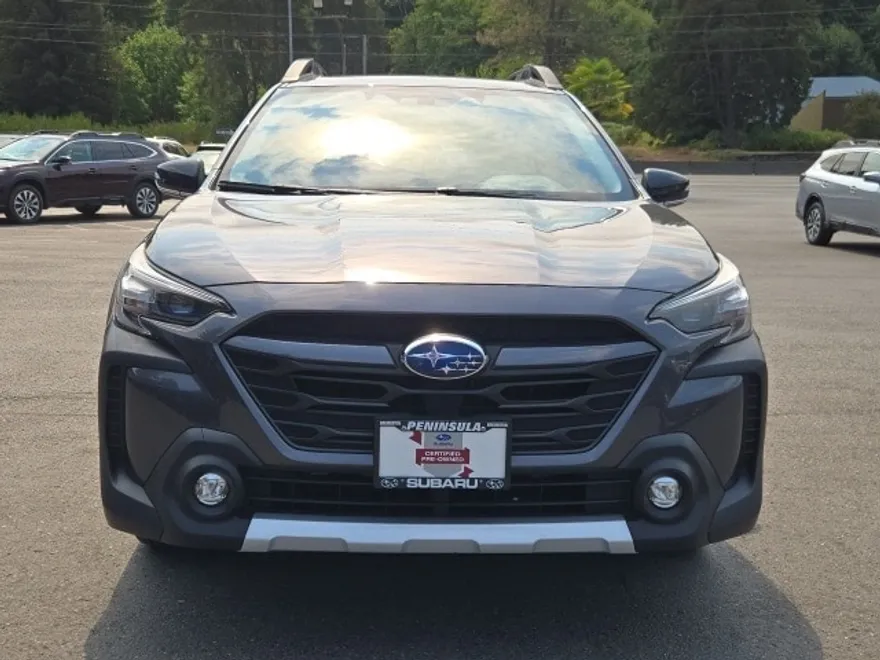 2023 Subaru Outback Limited photo 1